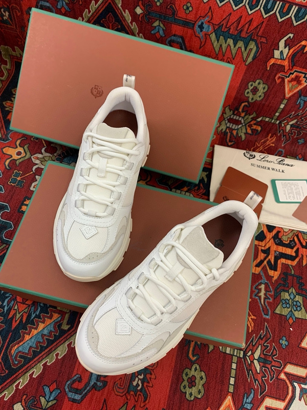 スーパーコピーブランド靴側面デザイン